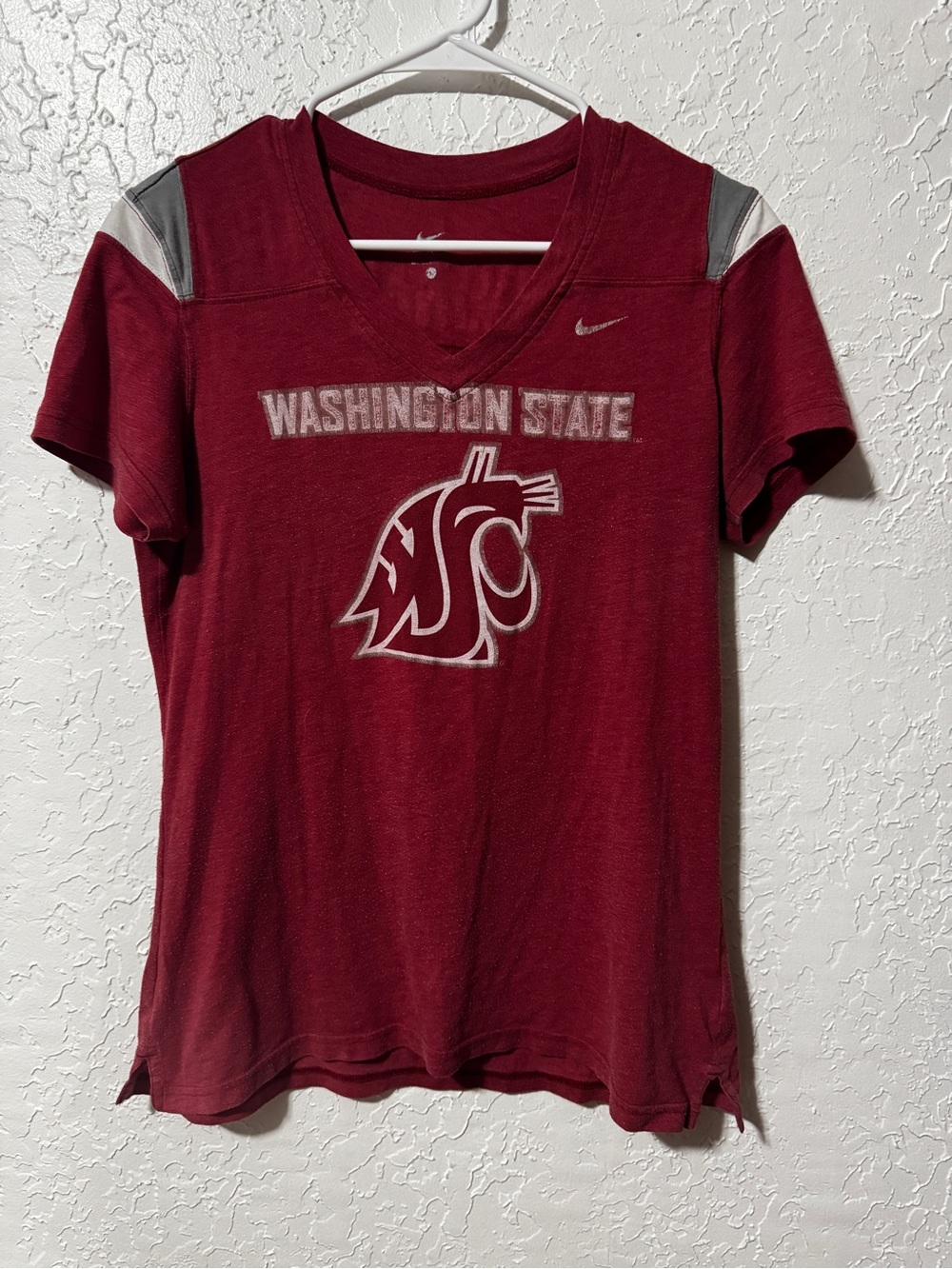 Nike Washington State University Women’s V-Neck Tshirt